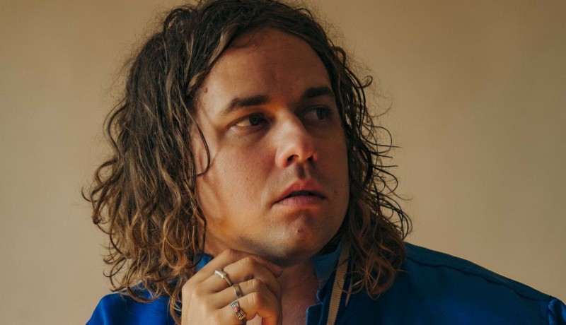 190614kevinmorby-tour_-poster-euro_-2019-800x460