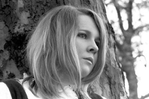 sandy_denny_1967_by_john_harrison_750-750x500