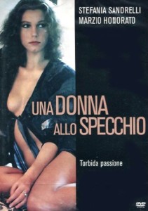 una-donna-allo-specchio